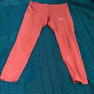 Nike Coral Large Leggings